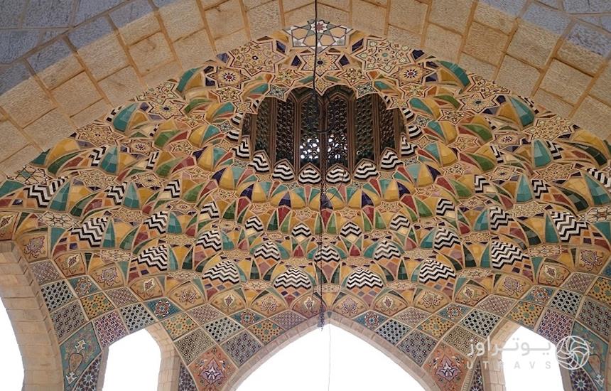 سقف آرامگاه باباکوهی در شیراز